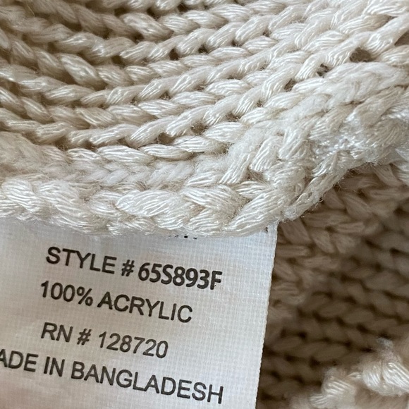 QUINN V-Neck Pullover Sweater w Cable Stitch Back Detail Tan Neutral Medium - Picture 8 of 10